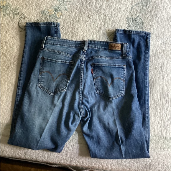 Women’s Levi’s Mid Rise Skinny Jeans - Picture 2 of 3